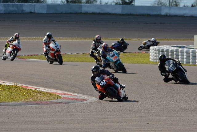 Start  Race 1 74 und Rest